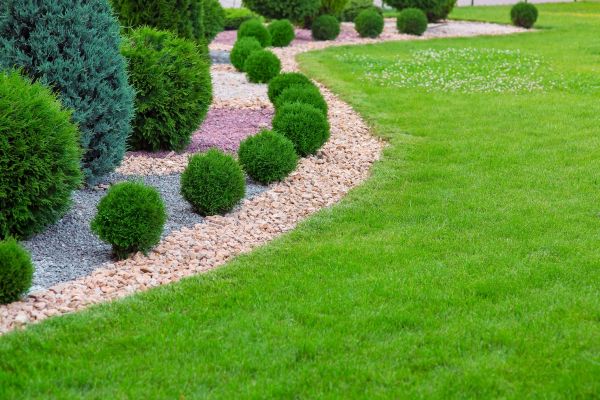 Edging Stones Installation in Yonkers